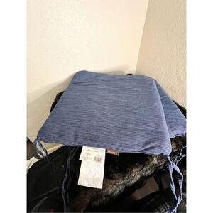 2 Allen + Roth Square All Weather Outdoor  Cushions/Pillows Fade Resistant 19x19